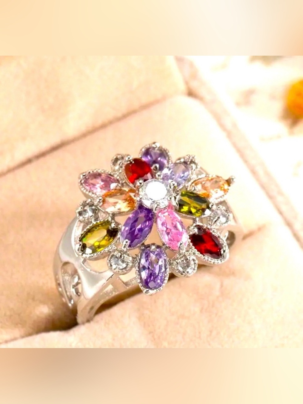 NEW VIBRANT Multi-Stone Floral Ring
